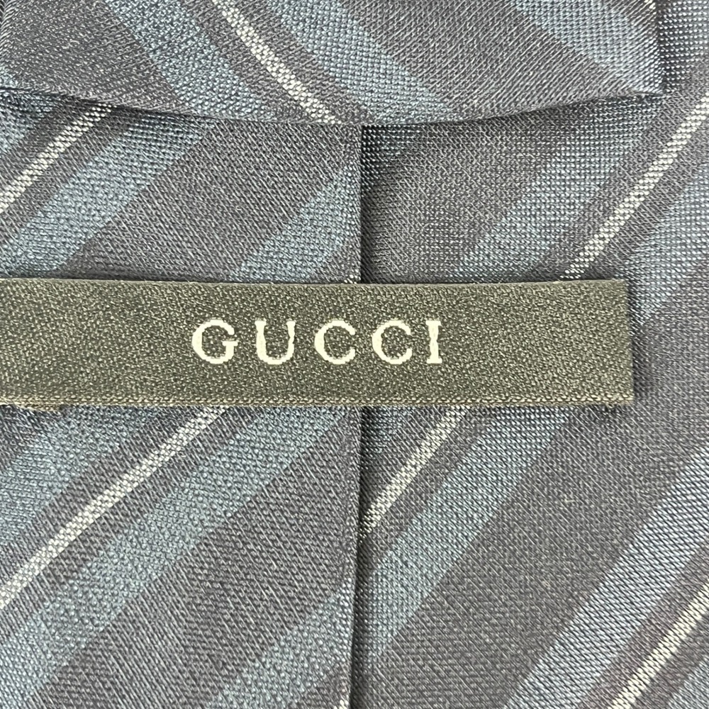 Gucci Necktie Men Blue Grey Striped Silk Made in Italy Designer Formal Tie - Picture 2 of 14